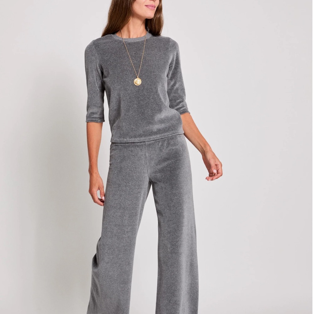 Suzi Kondi Corfu Elbow Sleeve Crew in Velour